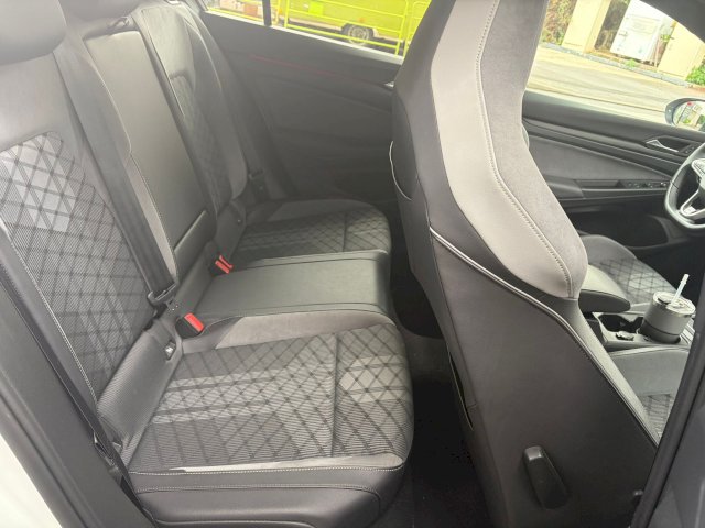 Volkswagen Volkswagen Golf 1.5 eTSI 150ch R-Line DSG7