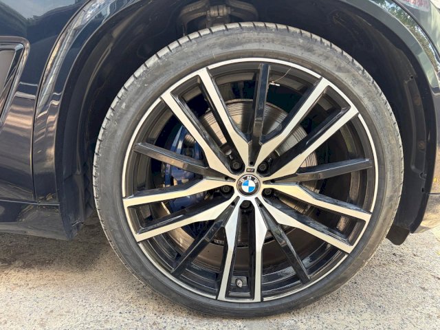 BMW BMW X5 xDrive45eA 394ch M Sport 17cv