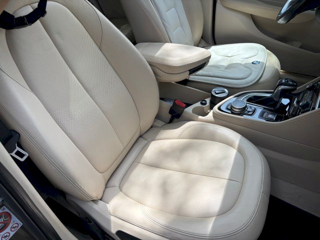 BMW BMW Serie 2 Activetourer (F45) 220i 192ch Luxury