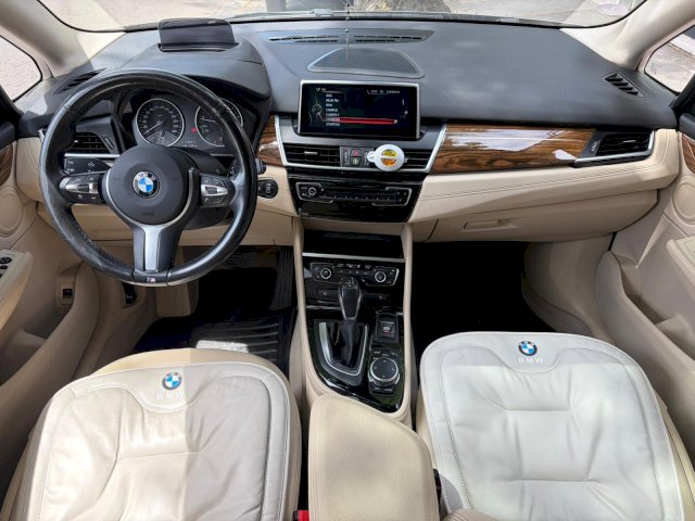 BMW BMW Serie 2 Activetourer (F45) 220i 192ch Luxury