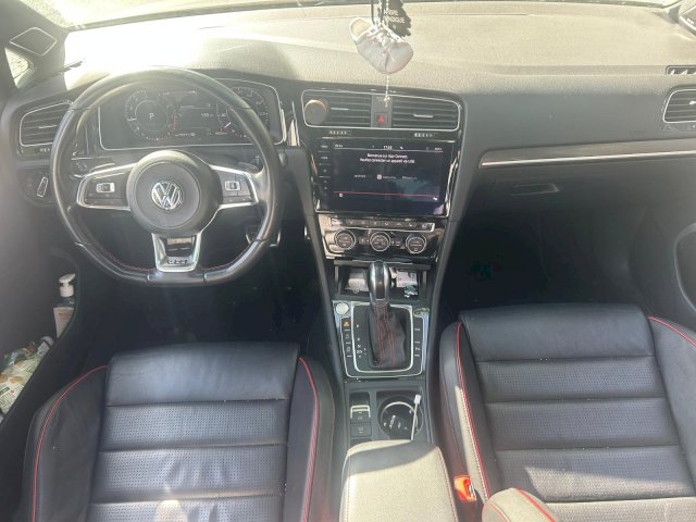 Volkswagen Volkswagen Golf VII Phase 2 GTI PERFOMANCE 2.0 TFSi DSG7 245 cv