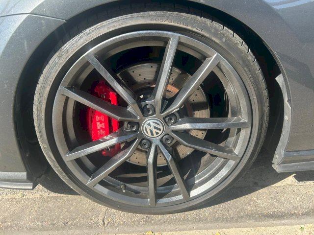 Volkswagen Volkswagen Golf VII Phase 2 GTI PERFOMANCE 2.0 TFSi DSG7 245 cv