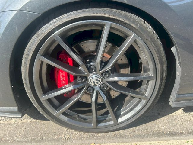 Volkswagen Volkswagen Golf VII Phase 2 GTI PERFOMANCE 2.0 TFSi DSG7 245 cv