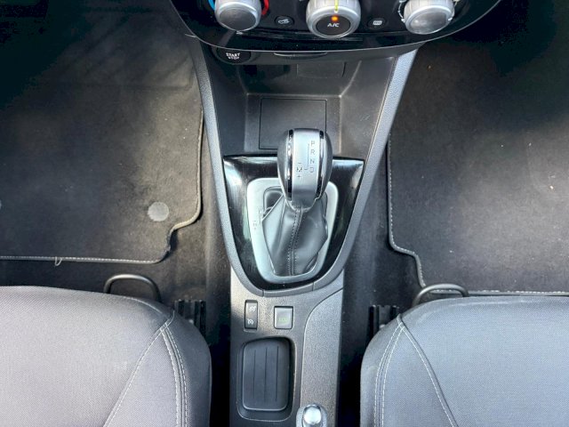 Renault Renault Clio IV 1.2 TCe 120ch Intens EDC