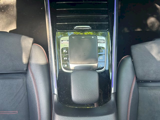 Mercedes-Benz Mercedes-Benz Classe B III (W247) 200d 150ch AMG Line 8G-DCT