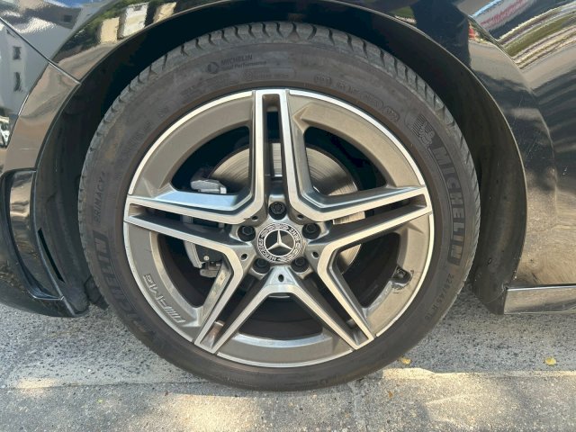 Mercedes-Benz Mercedes-Benz Classe B III (W247) 200d 150ch AMG Line 8G-DCT
