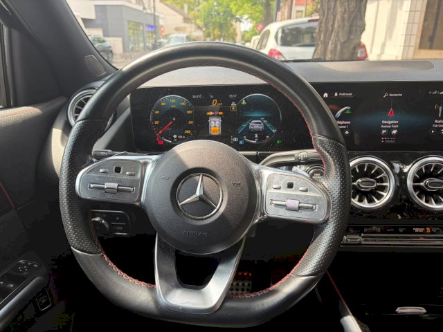 Mercedes-Benz Mercedes-Benz Classe GLA II 200 163ch AMG Line 7G-DCT