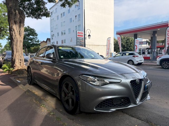 Alfa-Romeo Alfa-Romeo Giulia 2.2 JTD 190 ch AT8 SPORT