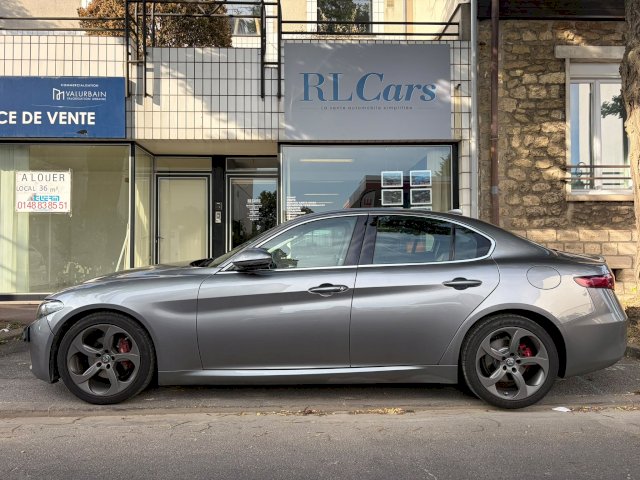 Alfa-Romeo Alfa-Romeo Giulia 2.2 JTD 190 ch AT8 SPORT