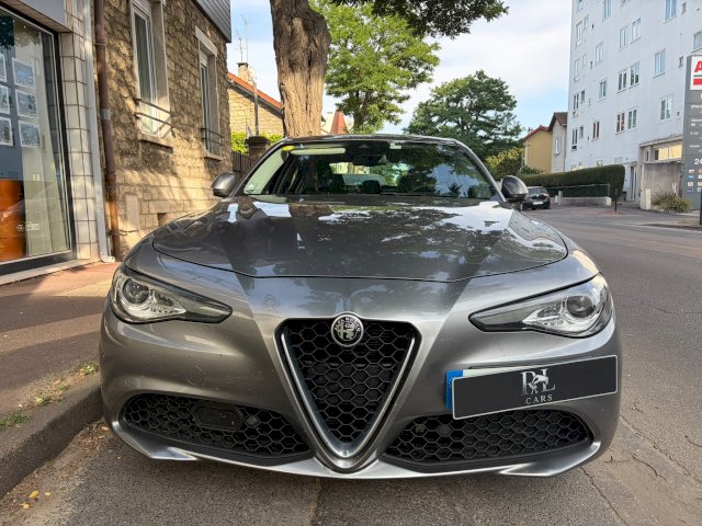 Alfa-Romeo Alfa-Romeo Giulia 2.2 JTD 190 ch AT8 SPORT