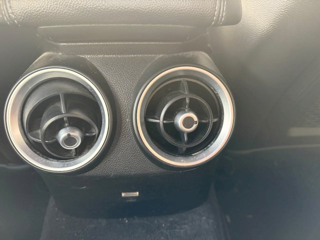 Alfa-Romeo Alfa-Romeo Giulia 2.2 JTD 190 ch AT8 SPORT