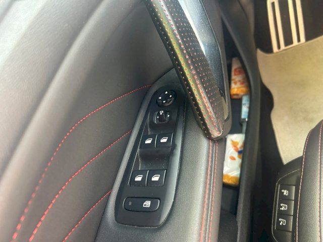 Peugeot Peugeot 308 1.6 PureTech 263ch GTi