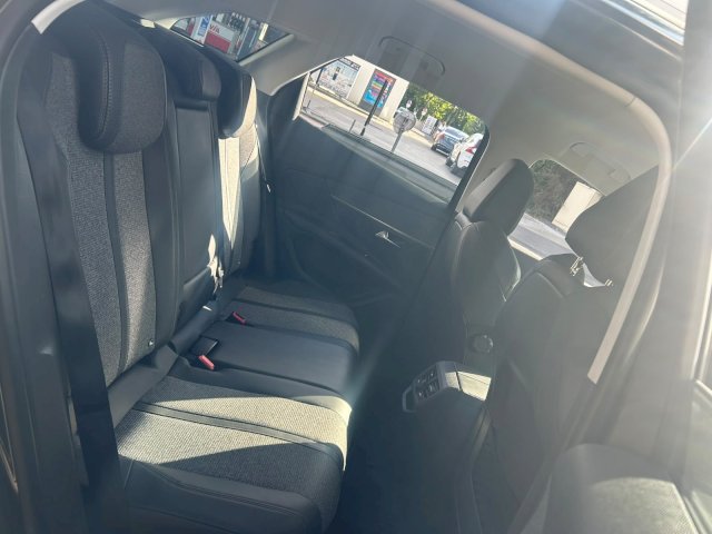 Peugeot Peugeot 3008 II 1.2 PureTech 130ch Allure Business 