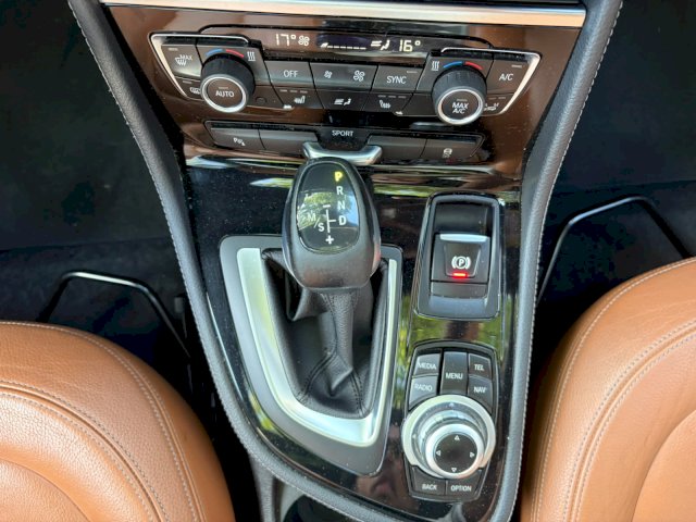 BMW BMW Serie 2 Activetourer I (F45) 220dA 190ch Luxury