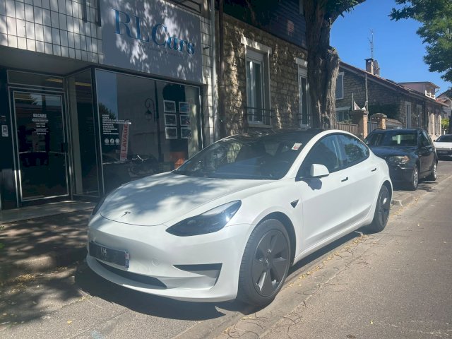Tesla Tesla Model 3 Phase 2 Standard Range Plus 325 cv 