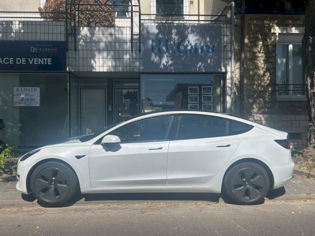 Tesla Tesla Model 3 Phase 2 Standard Range Plus 325 cv 