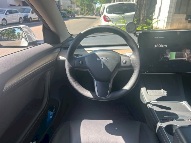 Tesla Tesla Model 3 Phase 2 Standard Range Plus 325 cv 