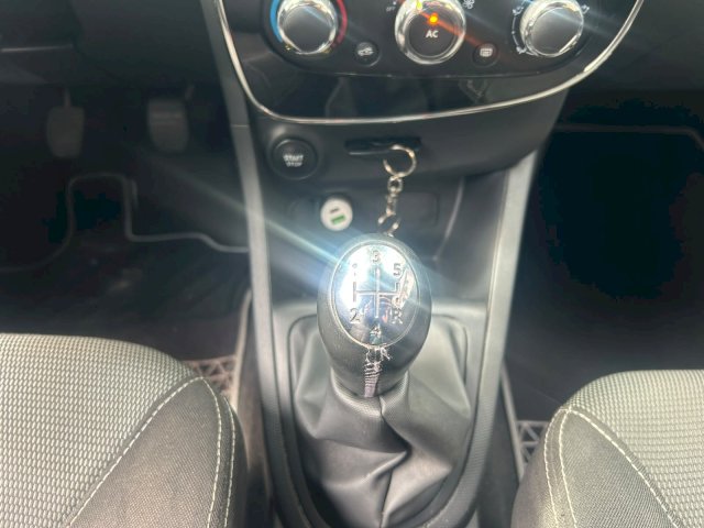 Renault Renault Clio IV 5 Portes 1.5 dCi FAP eco2 75 cv