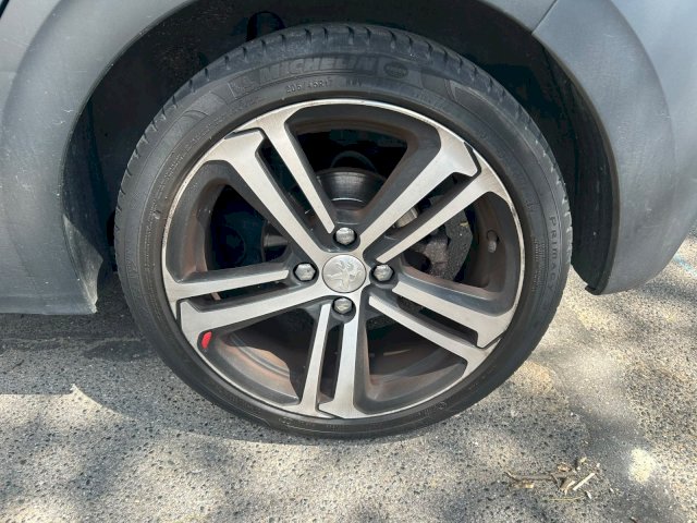 Peugeot Peugeot 208 1.6 BlueHDi 100ch GT Line 