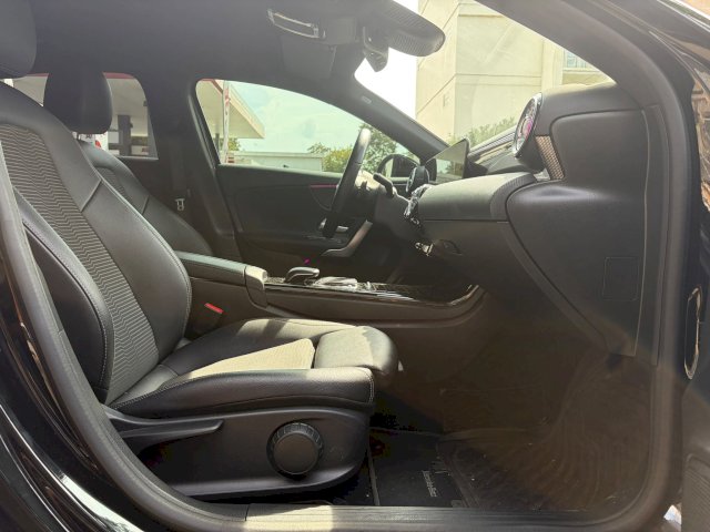 Mercedes-Benz Mercedes-Benz Classe A 180 d 116ch Progressive Line