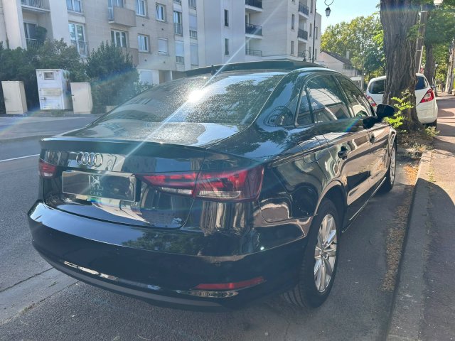 Audi Audi A3 III 1.6 TDI 110ch S Line