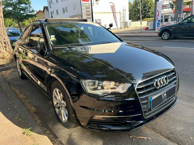 Audi Audi A3 III 1.6 TDI 110ch S Line