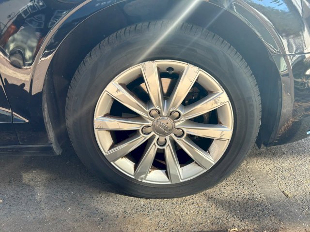 Audi Audi A3 III 1.6 TDI 110ch S Line
