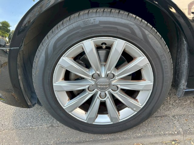 Audi Audi A3 III 1.6 TDI 110ch S Line