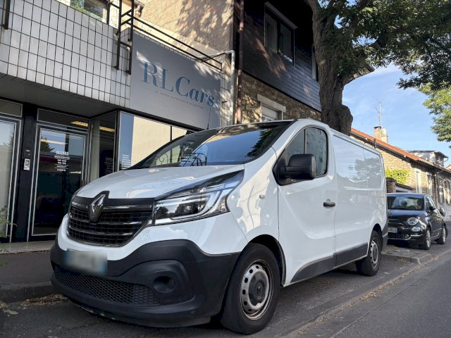 Renault Renault Trafic III Fourgon Phase 2 2.0 dCi 170 cv