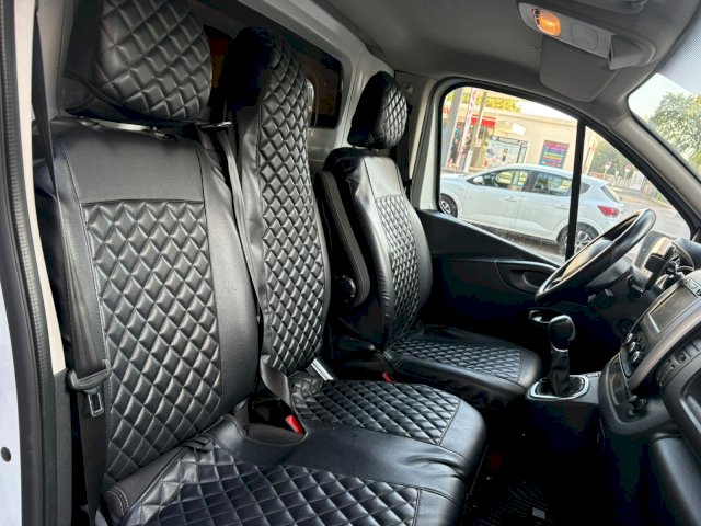 Renault Renault Trafic III Fourgon Phase 2 2.0 dCi 170 cv