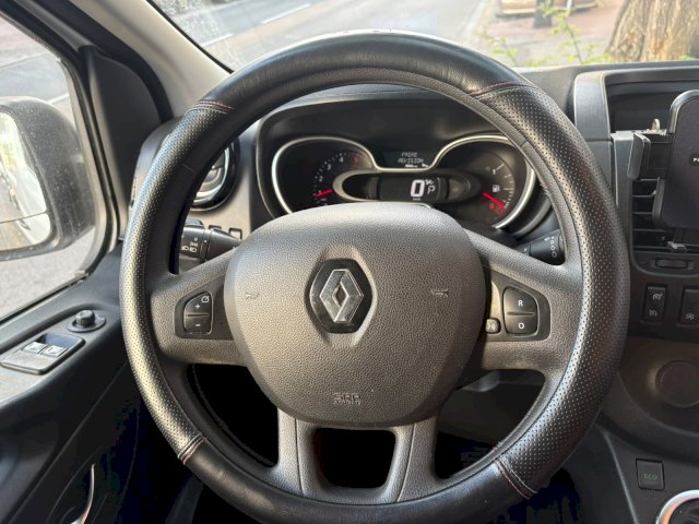 Renault Renault Trafic III Fourgon Phase 2 2.0 dCi 170 cv