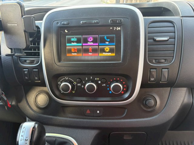 Renault Renault Trafic III Fourgon Phase 2 2.0 dCi 170 cv