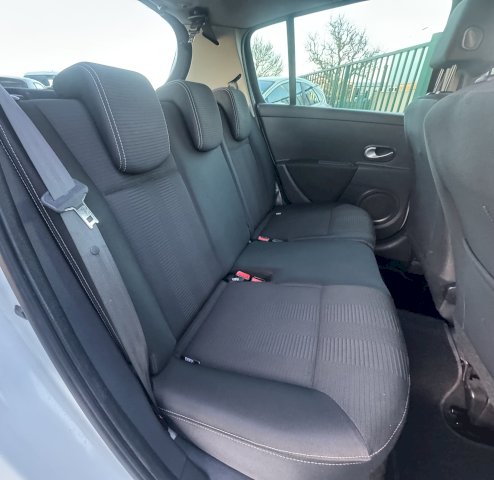 Renault Renault Clio III 1.5 dCi75 Dynamique TomTom 5p
