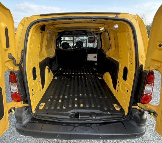 Citroen Citroën Berlingo II BlueHDi XL 100ch AUTOMATIQUE ETG6