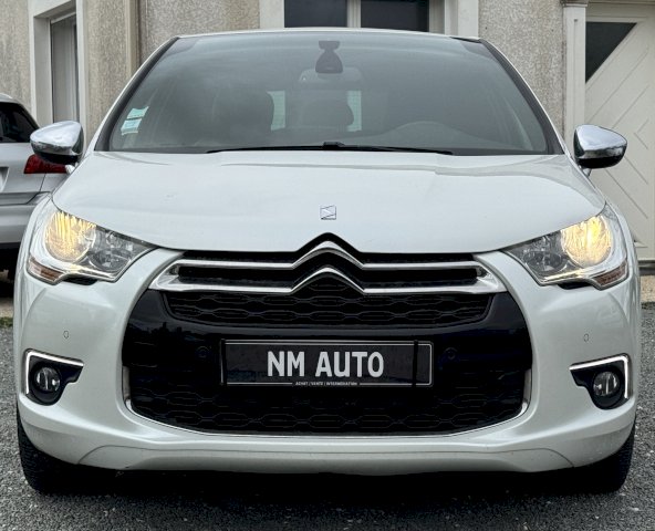 Citroen Citroën DS4  1.6 e-HDi115 Airdream So Chic