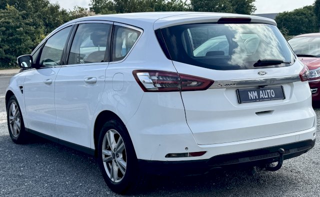 Ford Ford S-Max II 2.0 TDCi 150ch Stop&Start Titanium
