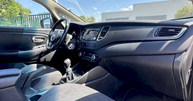 Kia Kia Carens III 1.7 CRDi 115ch Business ISG 7 places