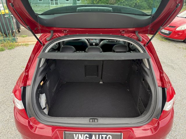 Citroen Citroën C4 II 1.6 e-HDi110 FAP Exclusive + 5p