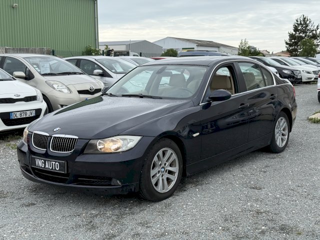 BMW BMW Série 3 V (E90) 325i 218ch Confort