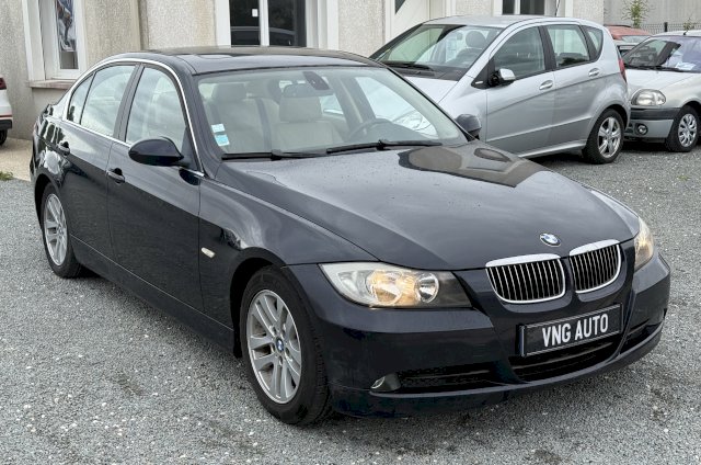 BMW BMW Série 3 V (E90) 325i 218ch Confort