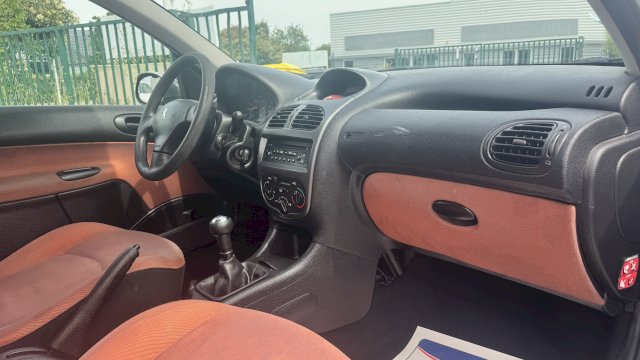 Peugeot Peugeot 206  1.4 HDi70 Pop Art 3p
