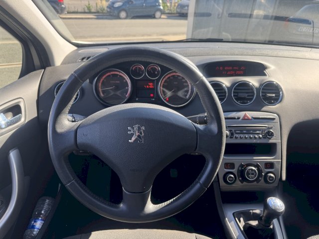 Peugeot Peugeot 308 1.6 VTI 120 CV Confort Pack éthanol