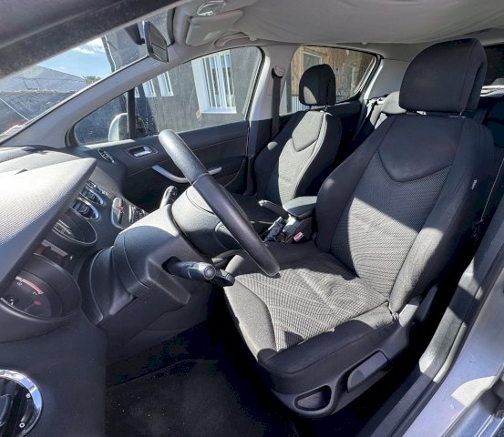 Peugeot Peugeot 308 1.6 VTI 120 CV Confort Pack éthanol