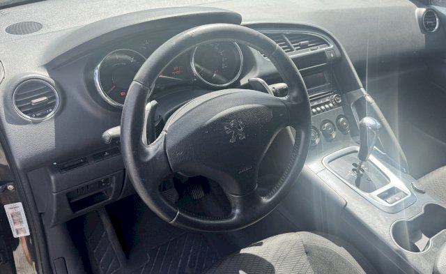 Peugeot Peugeot 3008  1.6 HDi110 FAP Confort Pack
