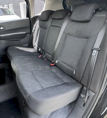 Peugeot Peugeot 3008  1.6 HDi110 FAP Confort Pack