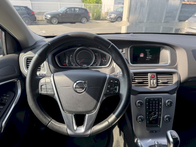 Volvo Volvo V40 II D3 150ch Inscription
