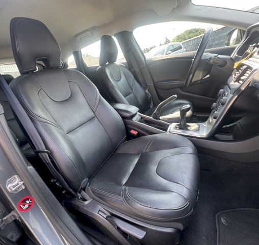 Volvo Volvo V40 II D3 150ch Inscription