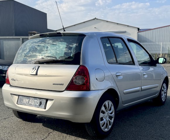 Renault Renault Clio II 1.5 dCi70 Campus Authentique 5p