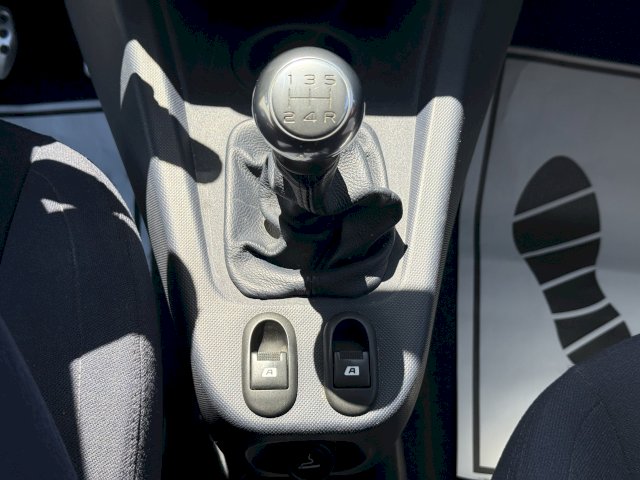 Peugeot Peugeot 1007  1.6 HDi110 FAP Sporty