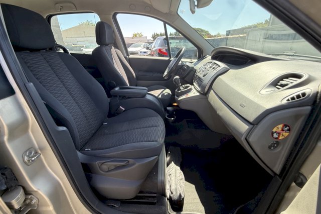 Renault Renault Megane II (B84) 1.5 dCi 105ch Expression